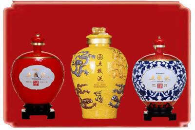 德州市齐河烟酒回收五粮液各种摆件.jpg